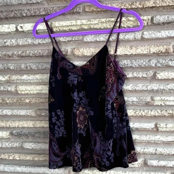 INC International Concepts Purple Floral Velvet Camisole Tank Size 8 - Picture 1 of 7